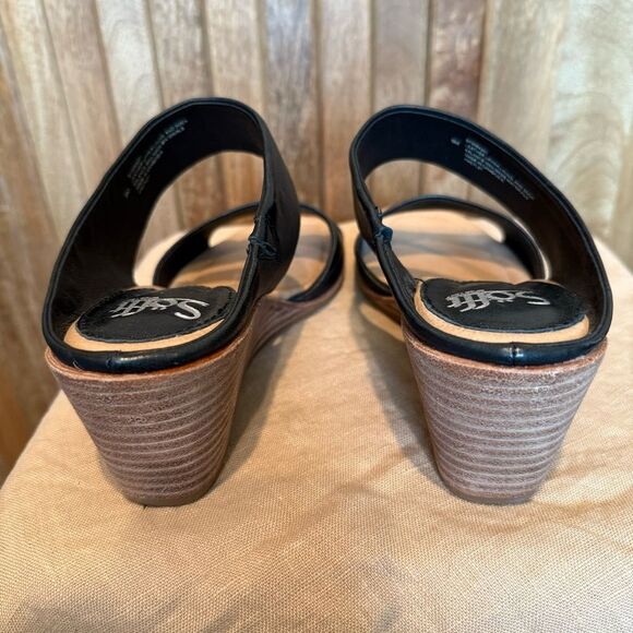 Sofft Ginetta Black Leather Wedge Heel Sandals Size 9 - Picture 5 of 7
